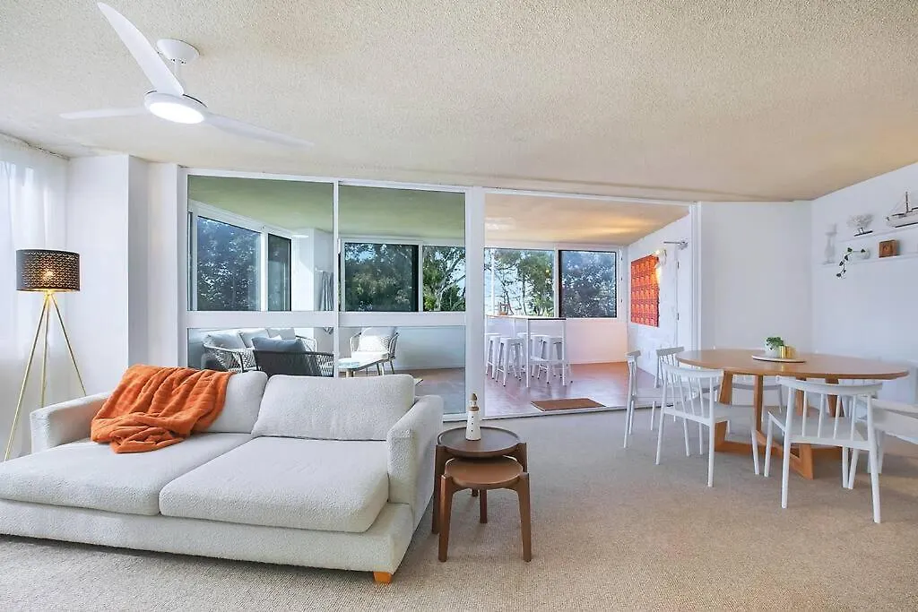 Suttons Beach Sunrise Redcliffe Apartment